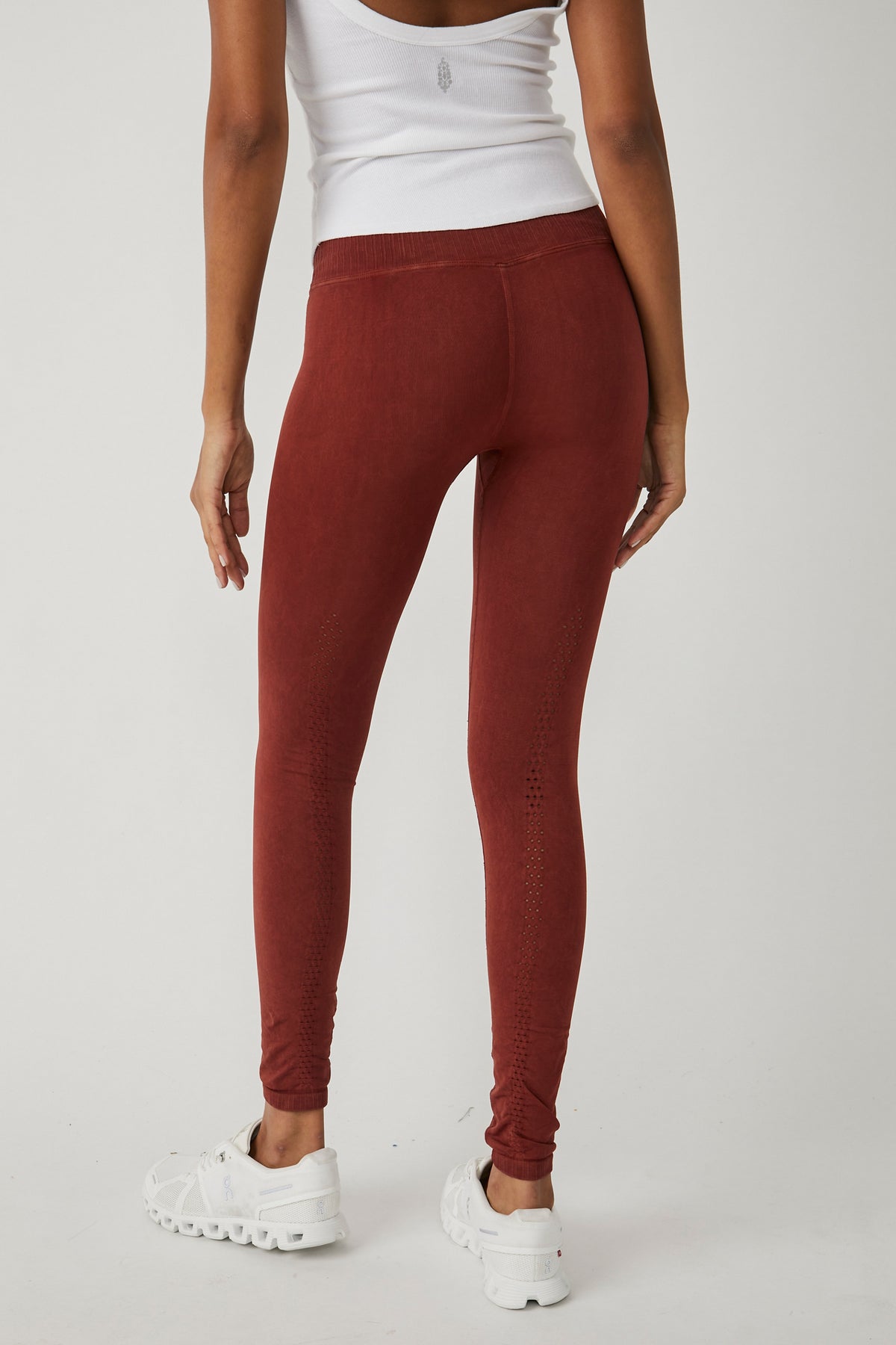 FREE PEOPLE MOVEMENT GOOD KARMA LEGGING RED EARTH NEW!! – Bubble